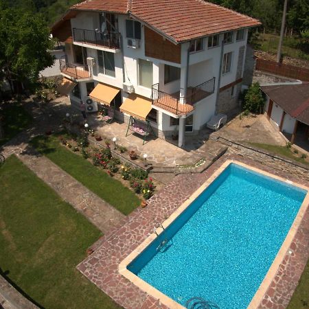 Rosarium Residence Guest House Dryanovo Exterior foto