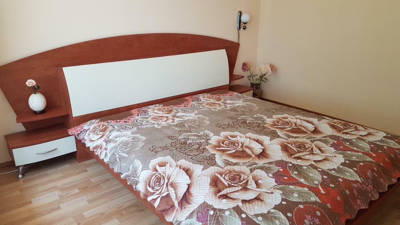 Rosarium Residence Guest House Dryanovo Exterior foto