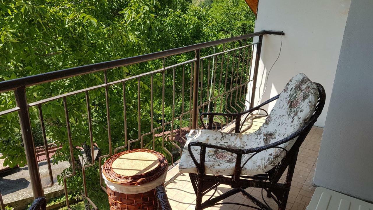 Rosarium Residence Guest House Dryanovo Exterior foto