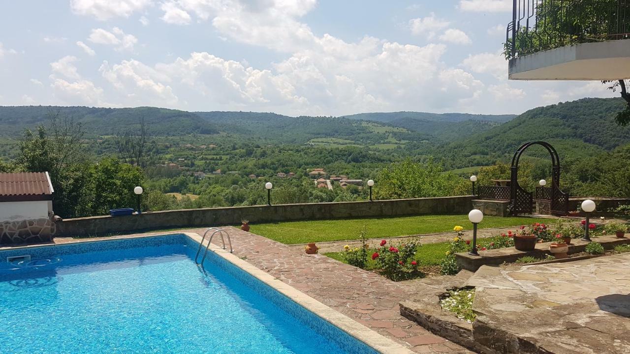 Rosarium Residence Guest House Dryanovo Exterior foto